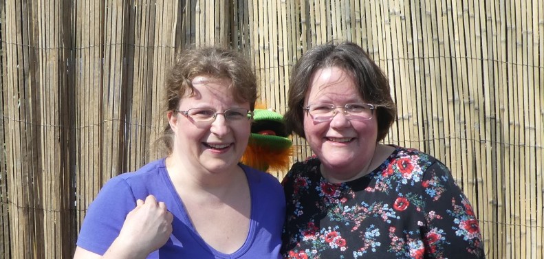 Janet Nathalie and Abendigo peeping